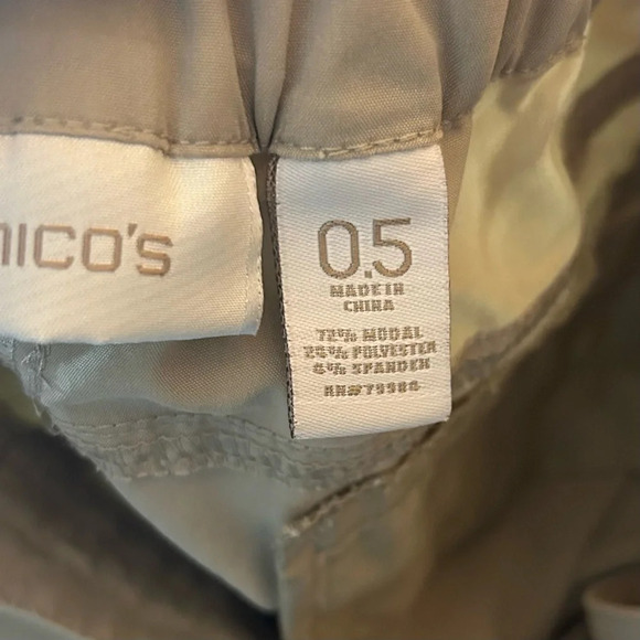 Chico’s pants pull on tan women’s size .5 small size 6 - Picture 8 of 8